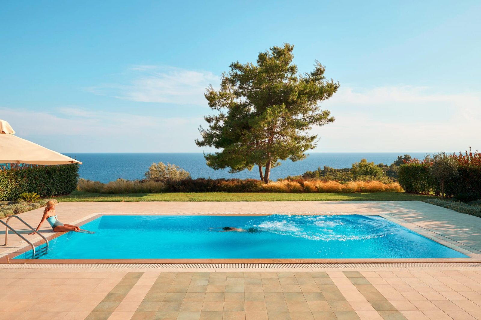 Private transfer from Thessaloniki Airport to Ajul Luxury Hotel & Spa Resort
